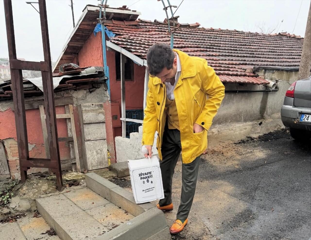 Öncü Sönmez Babasının Anısına İlçeye Yardım Eli