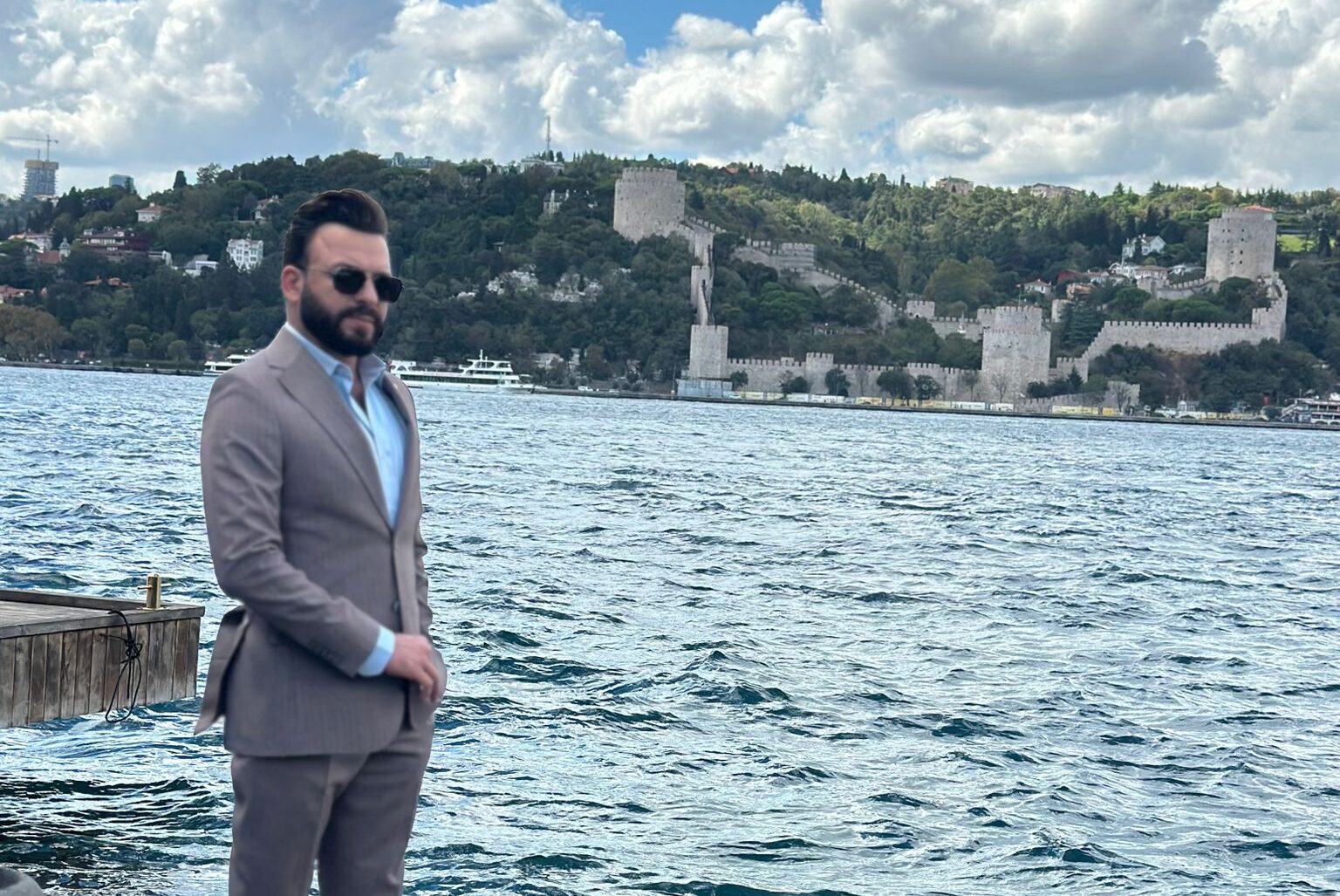 Mohamed Najar “Elinden Geleni Ardına Koyma” ile Müzikseverleri Büyülüyor