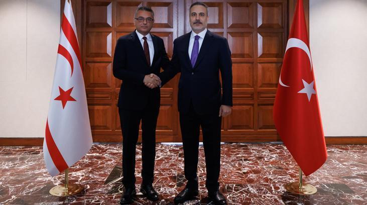 Bakan Fidan, KKTC Cumhurbaşkanı Erhürman ile Görüştü